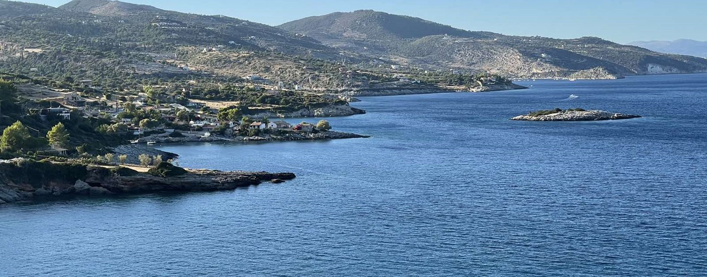 Mikro Nisi willige and island - Zakynthos